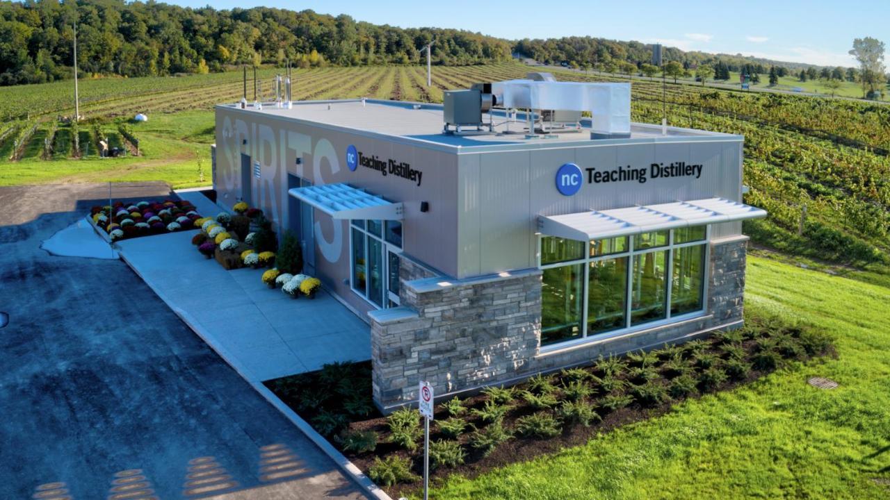 Residence & Conference Centre - Niagara-On-The-Lake Saint Catharines Bagian luar foto