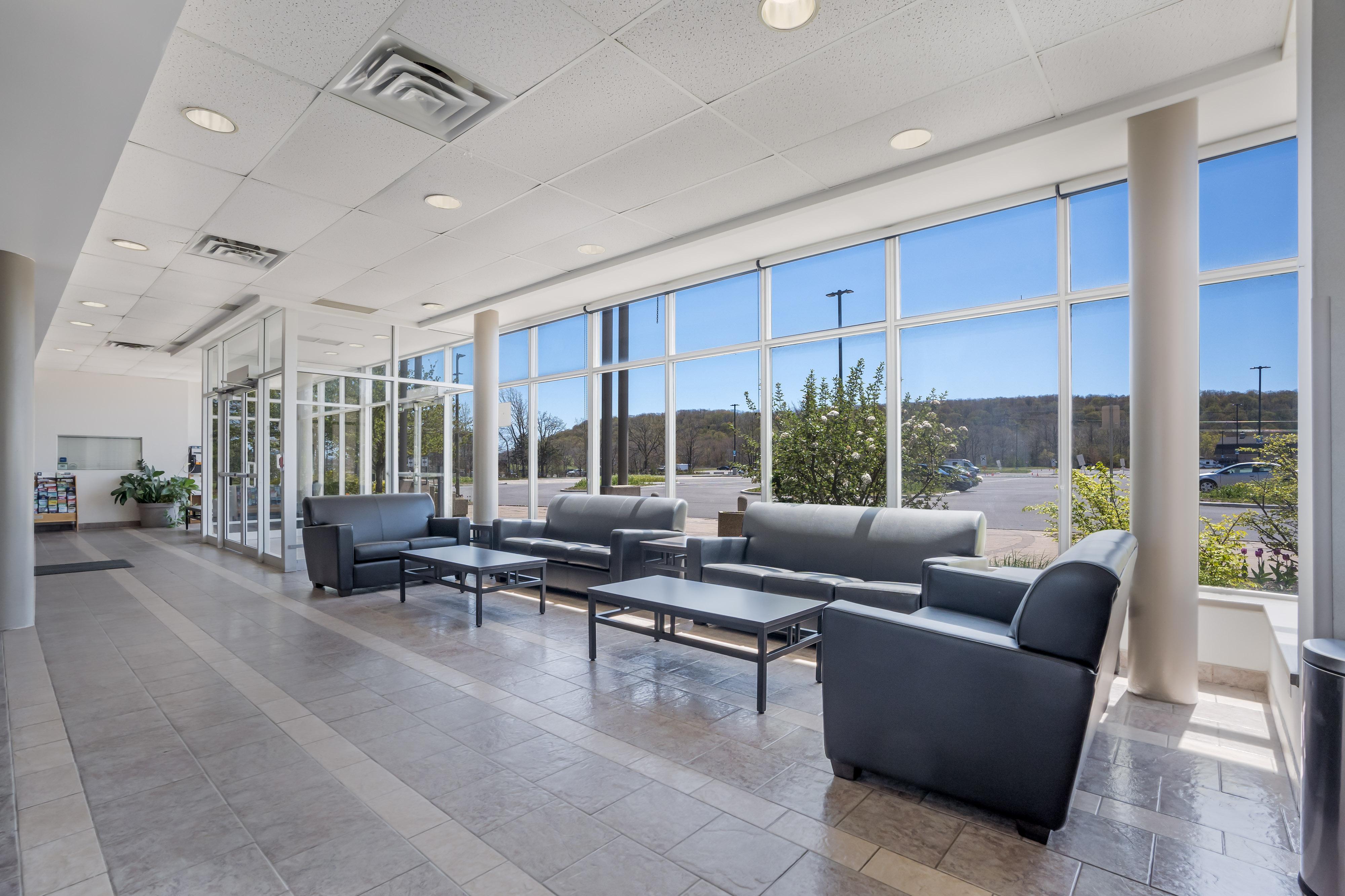 Residence & Conference Centre - Niagara-On-The-Lake Saint Catharines Bagian luar foto