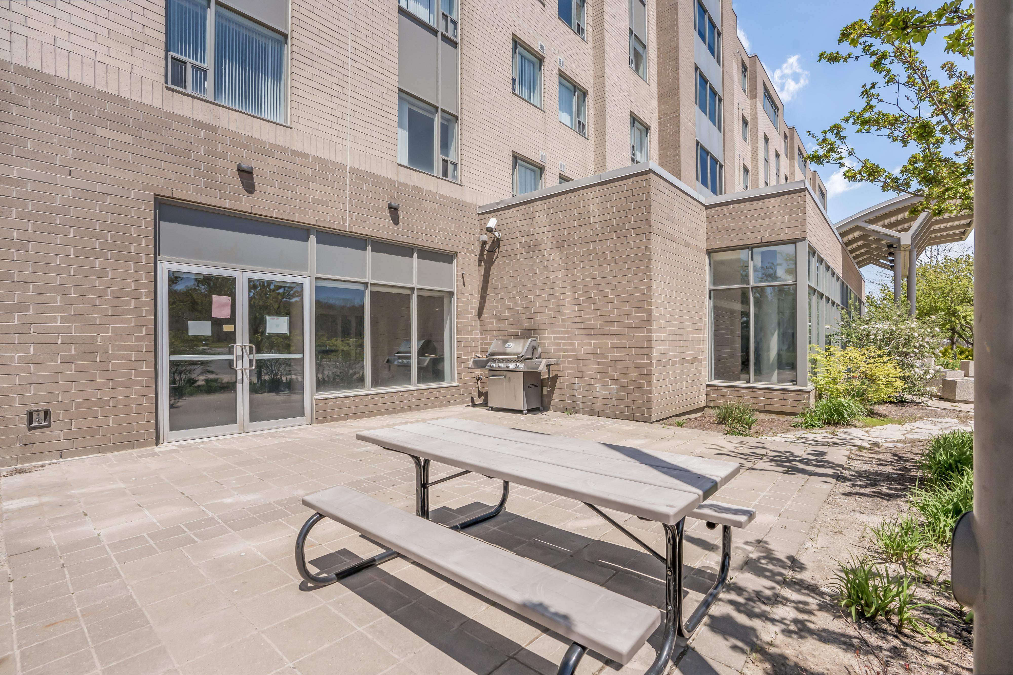 Residence & Conference Centre - Niagara-On-The-Lake Saint Catharines Bagian luar foto