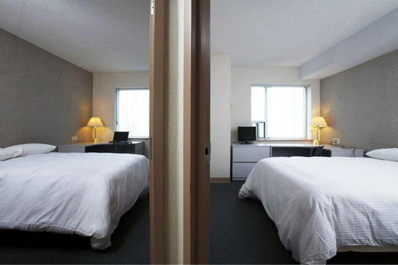 Residence & Conference Centre - Niagara-On-The-Lake Saint Catharines Bagian luar foto